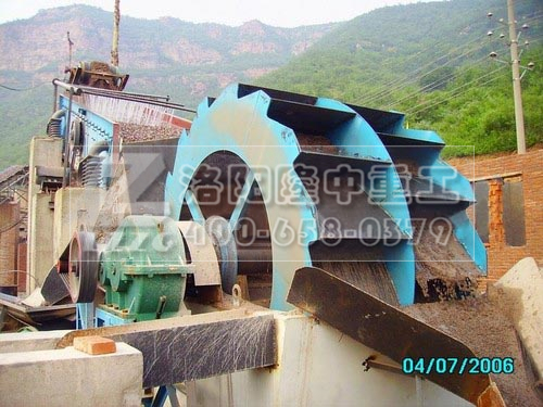 洗沙機(jī)現(xiàn)場(chǎng) 洗沙機(jī)現(xiàn)場(chǎng).jpg